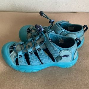 Kids Keen sandals
